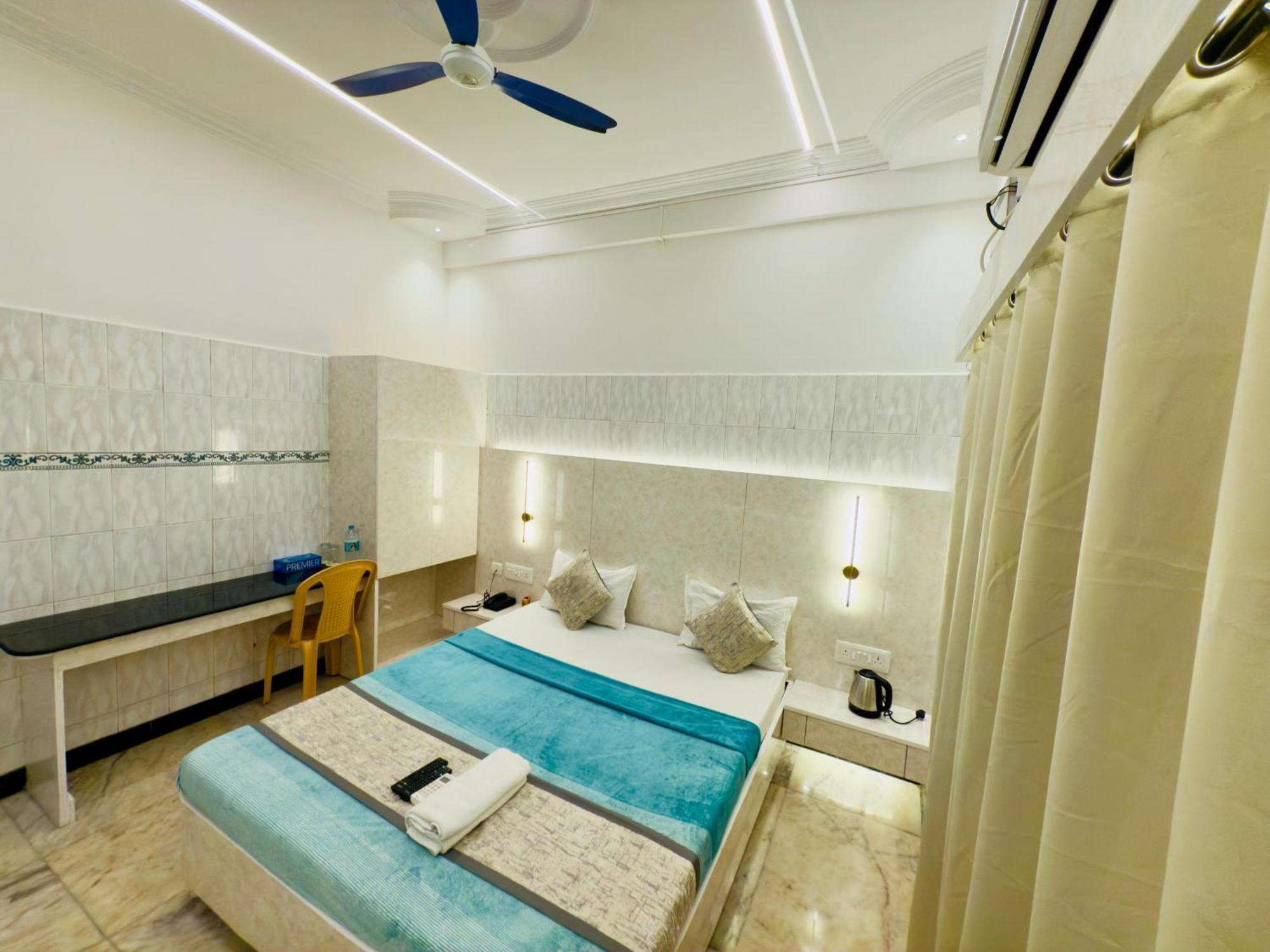 Lodge The Greens - Near Railway Station Chennai